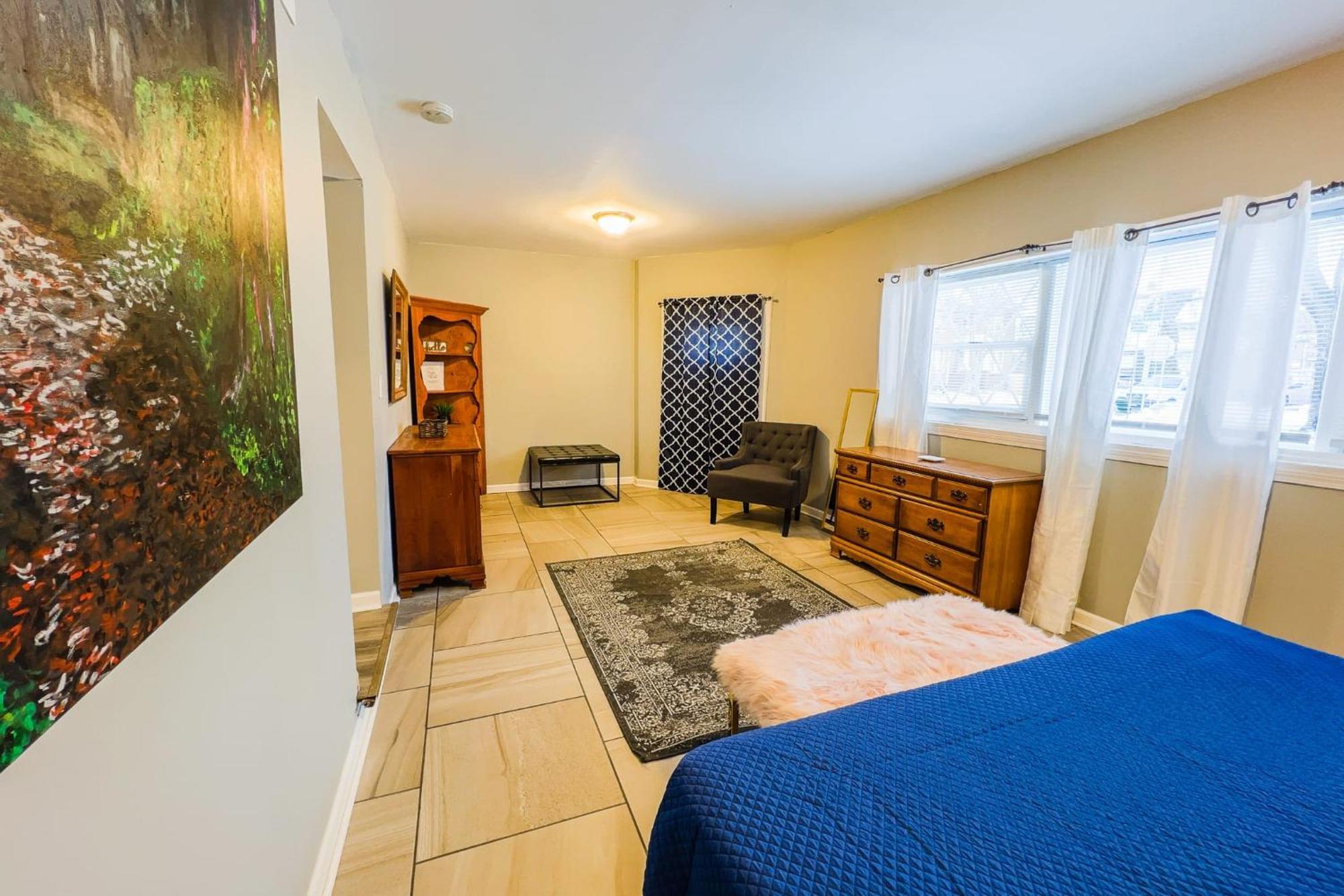 Large 6Br, 6 Bath In The City Of Niagara Falls Exterior photo